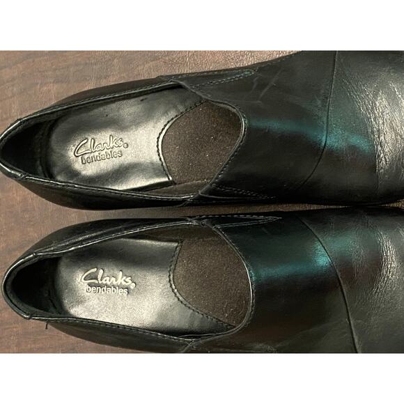 Clarks Bendables Black Leather 2 Inch Heel‎ Mule Clog Size 7.5M Classic Comfort - Picture 3 of 8